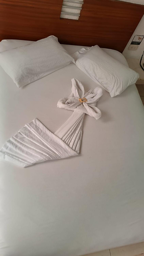 Bedroom 5, Hotel Ibiza, Armenia