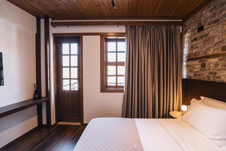 Bedroom 2, N'SOKAK Boutique Hotel, Gjirokastrës