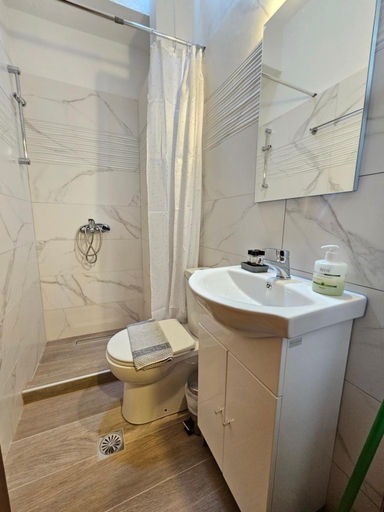 Bathroom 5, ELPIS HOLIDAY APARTMENTS, Ionian Islands