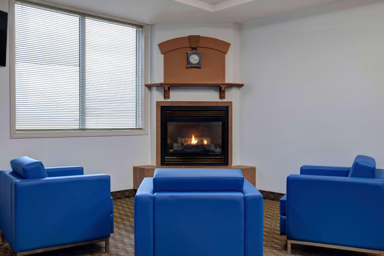 Public Area 2, Days Inn by Wyndham Whitecourt, Division No. 13