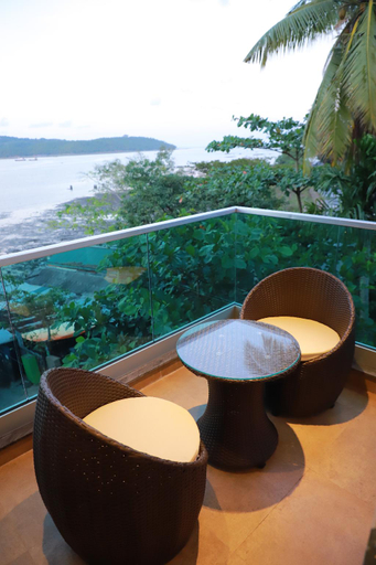 Food & Drinks 5, Sea Deck, South Andaman