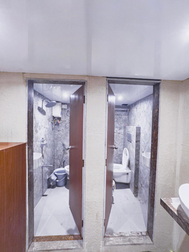 Bedroom 3, HOTEL WINTON, Mumbai Suburban