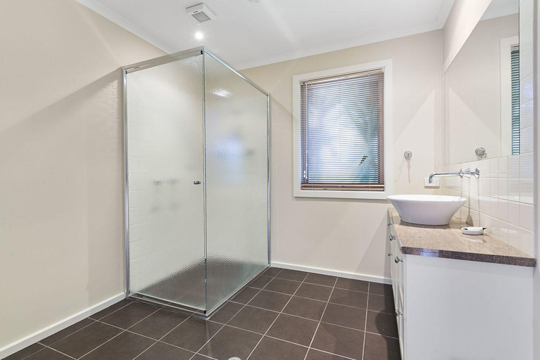 Bathroom 3, The Dunes 1, Colac-Otway - South