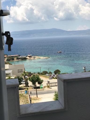 2, Huzur Hotel, Seferihisar
