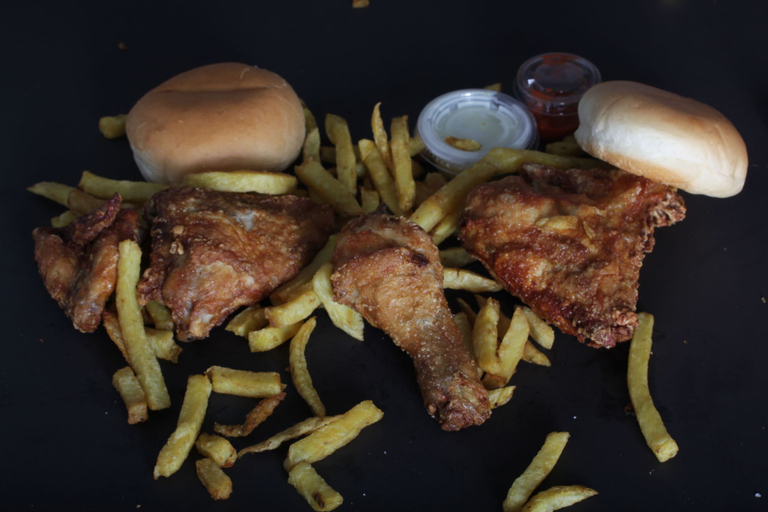 Food & Drinks 5, Signature By Hotel Crown Inn, Karachi
