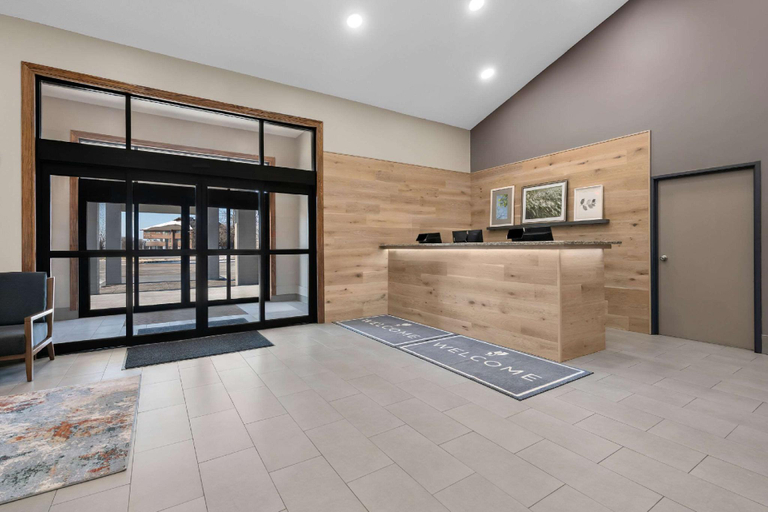 Public Area 3, Country Inn & Suites by Radisson, Coon Rapids, MN, Anoka