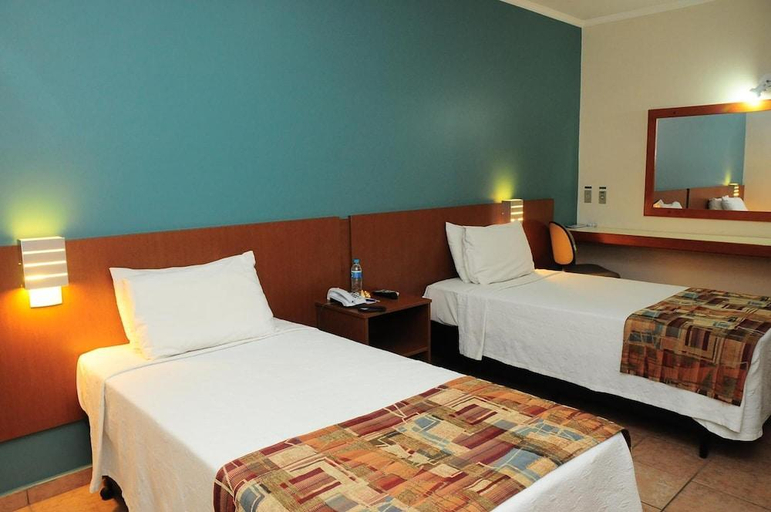 Bedroom 2, Hotel Riviera, Araçatuba
