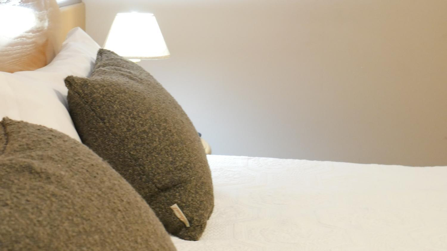 Others 4, Hotel Escuela San Cristobal, Valladolid