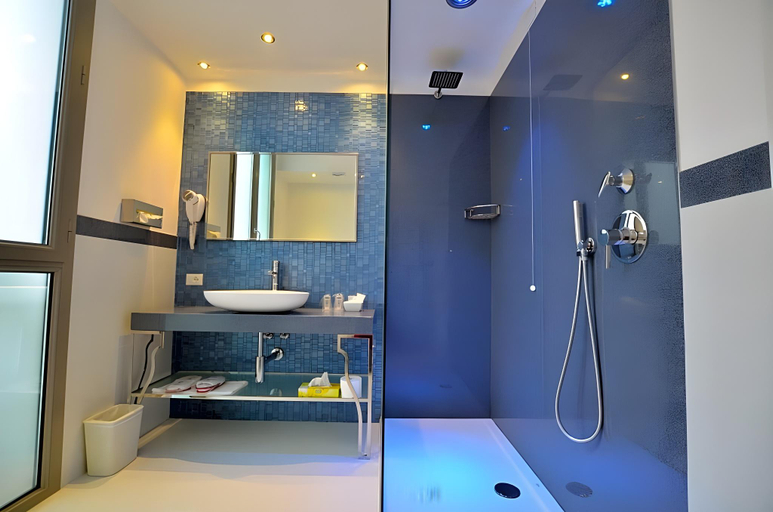 Bathroom 4, Hotel Campo Marzio, Vicenza