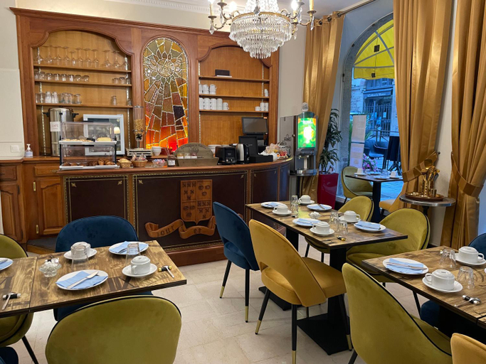 Others 5, Balzac Hotel Restaurant, Ille-et-Vilaine