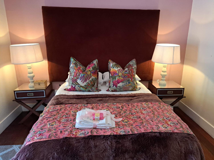 Bedroom 2, Taunton Manor, Umgungundlovu