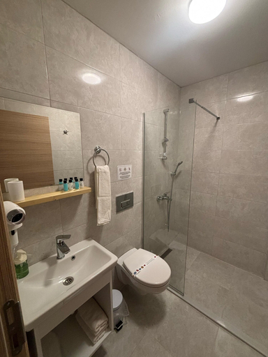 Bathroom 4, Kırçak Konak, Çeşme