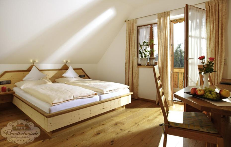 Bedroom 2, Landgasthof - Hotel Reindlschmiede, Bad Tölz-Wolfratshausen