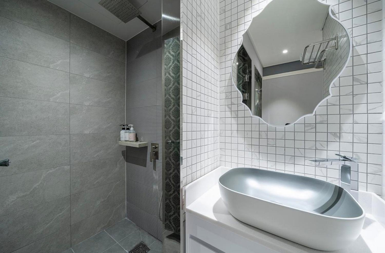 Bathroom 4, Seosan Hound Seosan Lake Park, Seosan