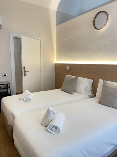 Others 2, May Home Guest House, Rome