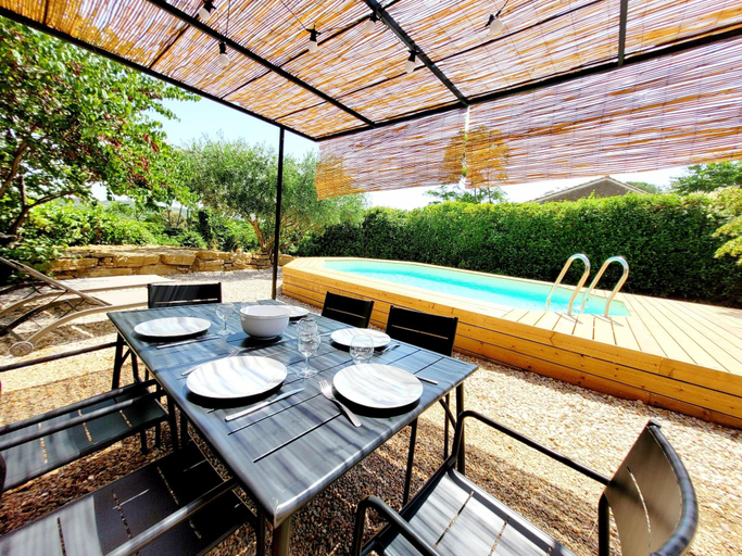 Others 5, Village House in La Caunette with Pool, Hérault