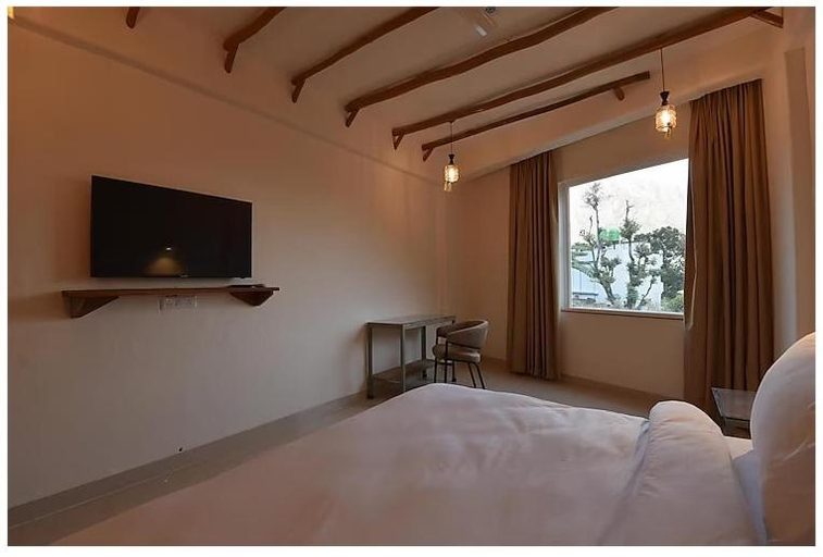 Bedroom 2, Ekawa Ganga by Lawrence Hotels, Tehri Garhwal