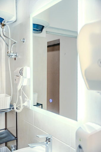Bathroom 3, Bejart Apartment 1, Tiranës