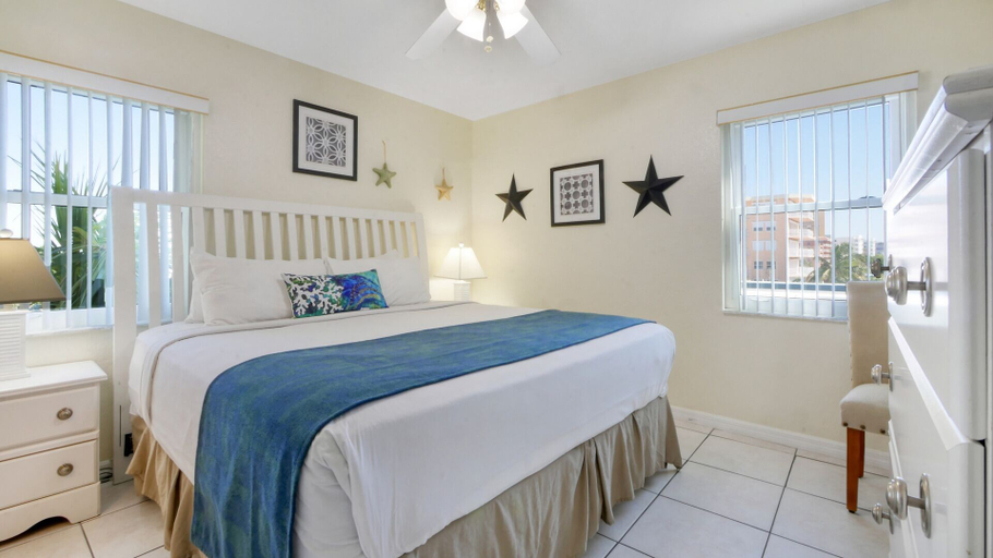 Bedroom 3, South Beach Oceanfront Resort, Pinellas