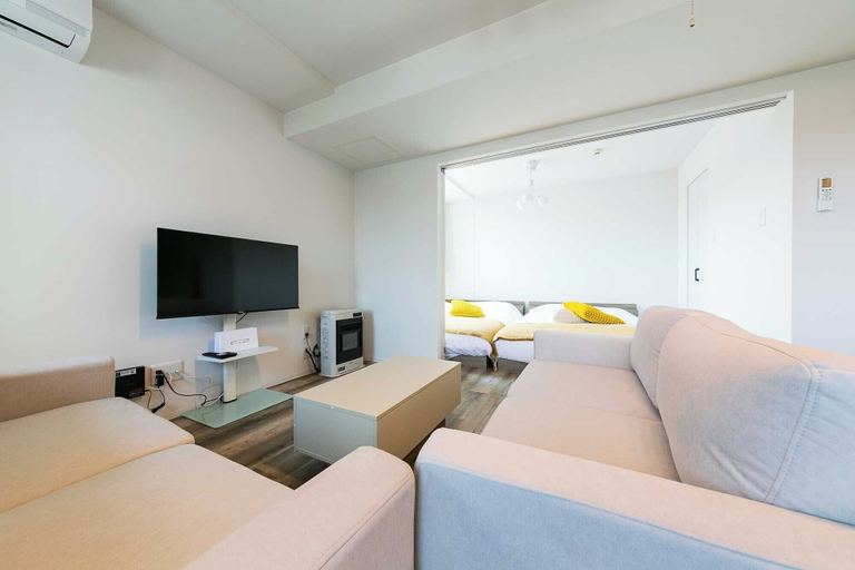 Room 1, Twinberry CHITOSE, Chitose