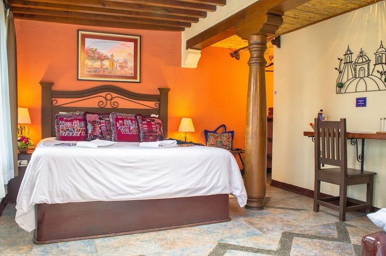 Bedroom 3, Hotel Casa del Parque by AHS, Antigua Guatemala