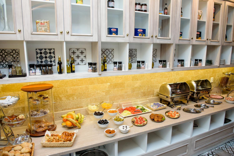 Food & Drinks 3, Hotel Castel, Ramnicu Valcea