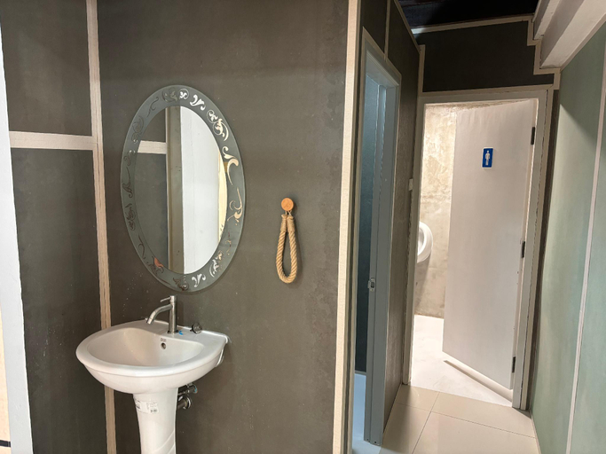 Bathroom, Ther hotel, Bangkok Noi