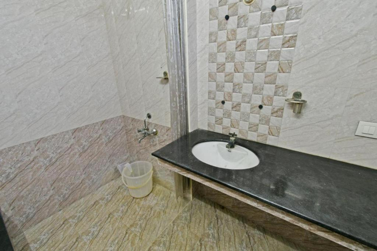 Bathroom 3, White House Villa-Close to Rock beach, Puducherry