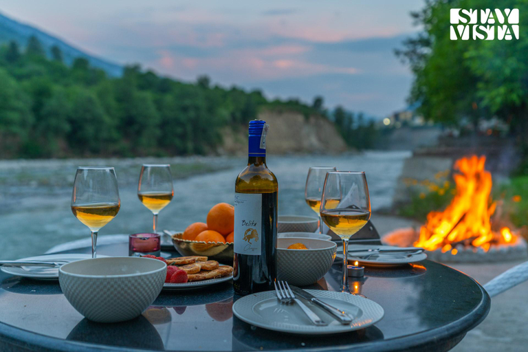 Food & Drinks 5, StayVista at Moets Waterfront Estate 3 BR Raison, Kullu