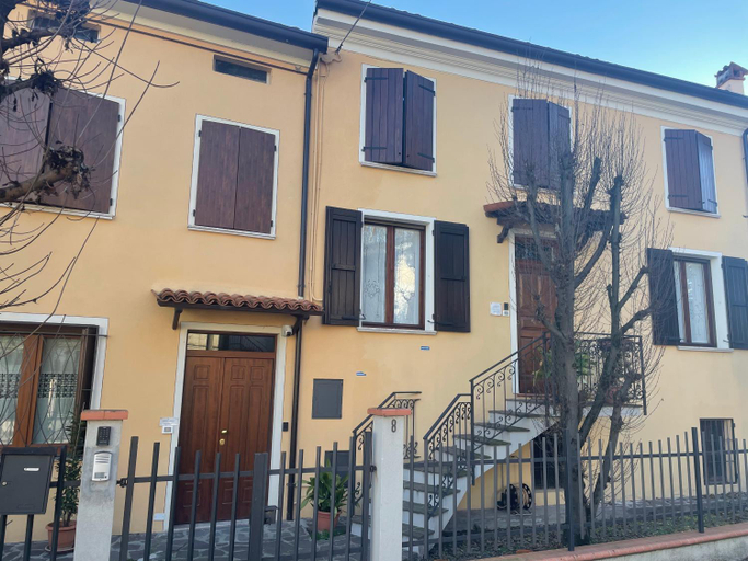 Others 5, Il Nido sul Po, Cremona