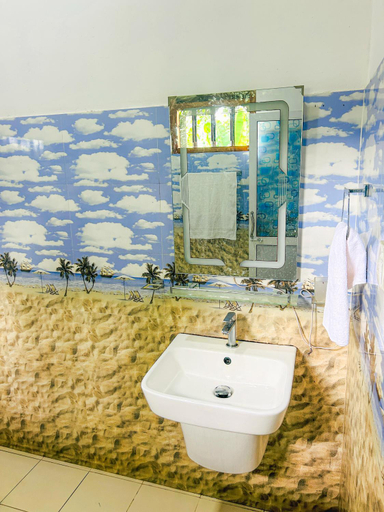 Bathroom 2, Srisara Villa Galle, Galle Four Gravets