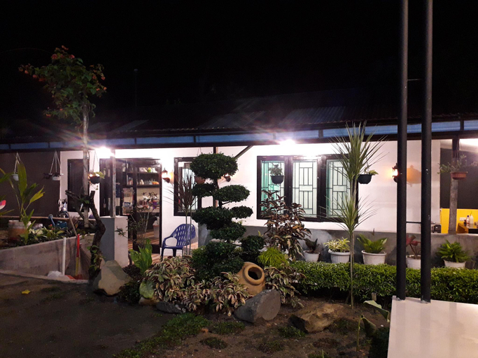 Food & Drinks, Ahza Syariah, Labuhanbatu