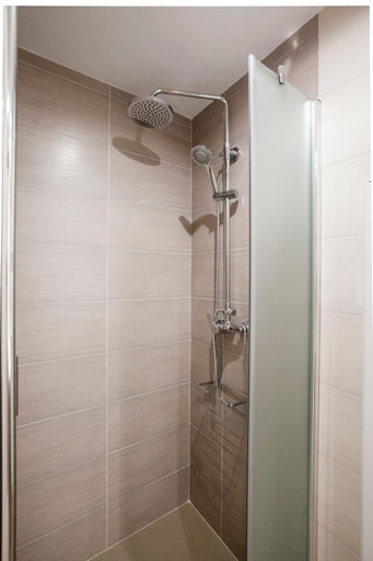 Bathroom 3, Hotel Meve, Cantabria
