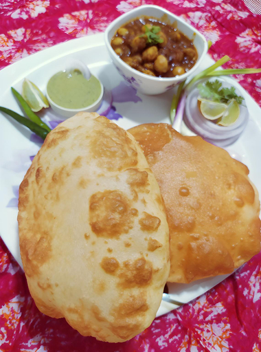 Food & Drinks 4, WanderCrew, Kullu