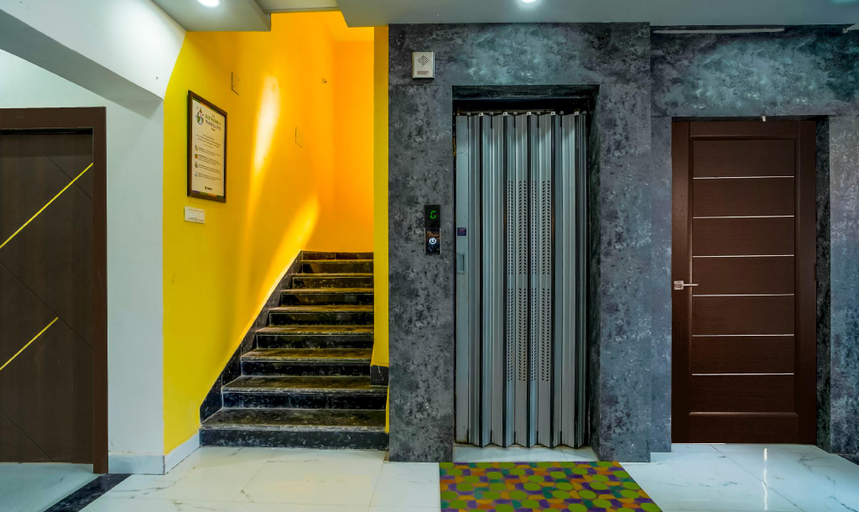 Public Area 3, Treebo NPS Grand, Ranchi