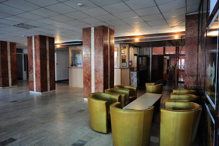 Public Area, Hotel Gorj, Targu Jiu