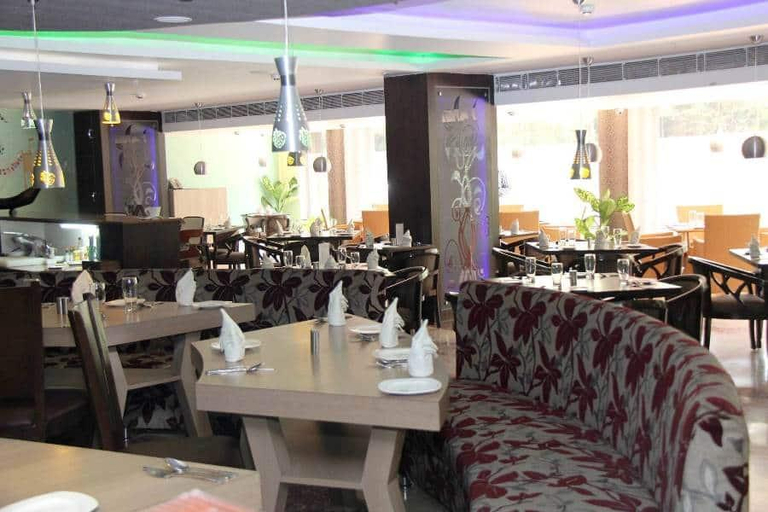 Food & Drinks 4, Maple Wood, Ranchi