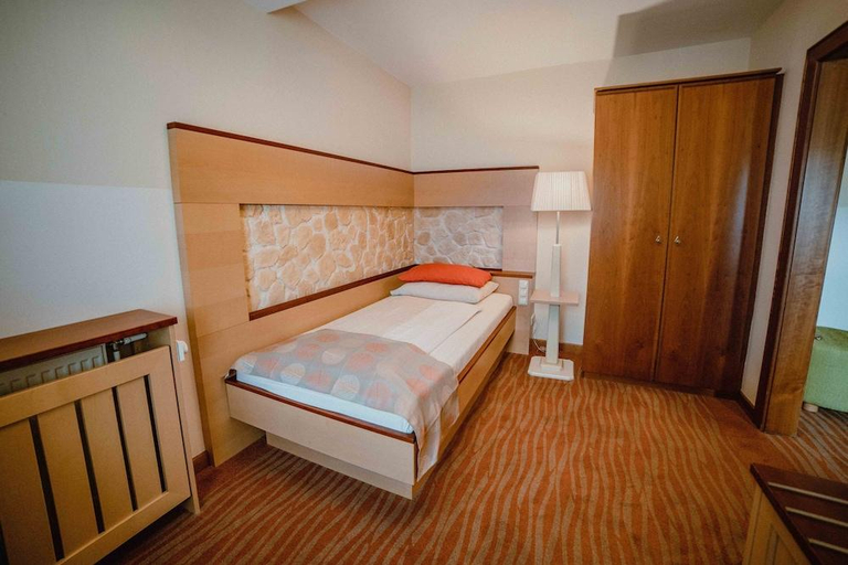 Bedroom 3, Garten-Hotel Ochensberger, Weiz