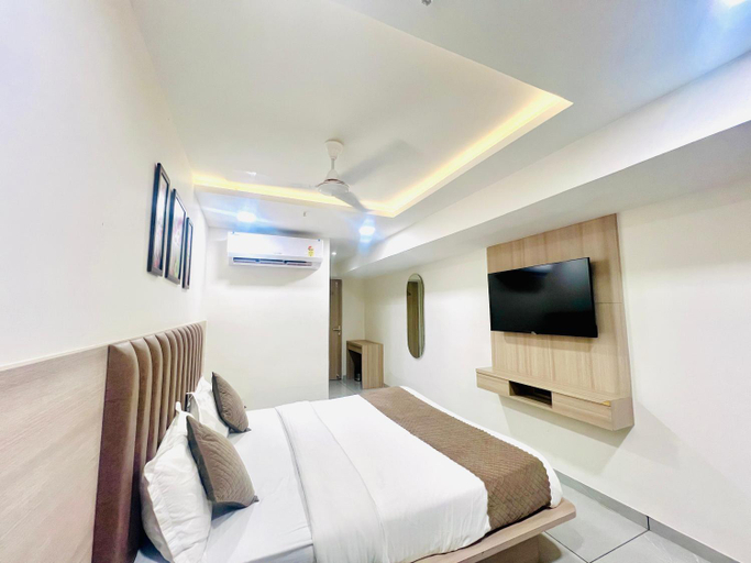 Bedroom 2, Hotel Metro Inn, Ahmadabad