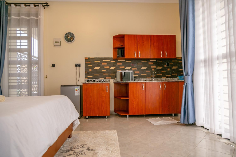 Others 2, ELEGANT STUDIO APARTMENTS in MUNYONYO, Kampala