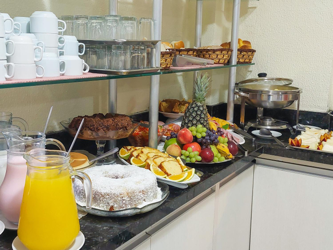 Food & Drinks 4, Bombinhas Praia Apart Hotel - Unidade rua Corrupiao, Bombinhas