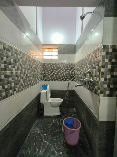 Bathroom 3, Hotel City Palace, Ranchi