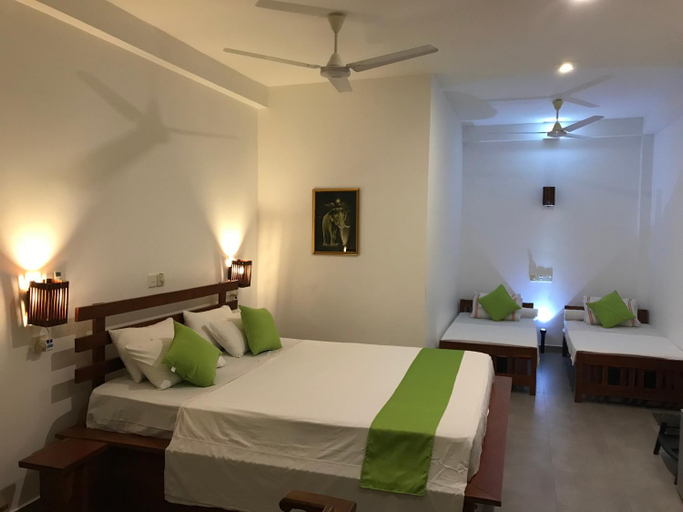 Bedroom 2, Talalla Leisure, Devinuwara