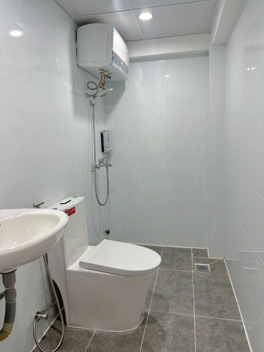 Bathroom, Khách Sạn Ngọc Khánh, Đà Lạt