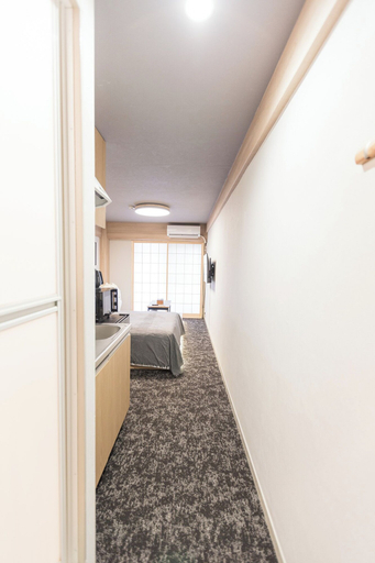 Room 4, b&Kuromon2, Osaka