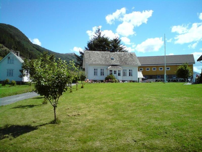 Others 5, Dønhaug Gard, Kvinnherad