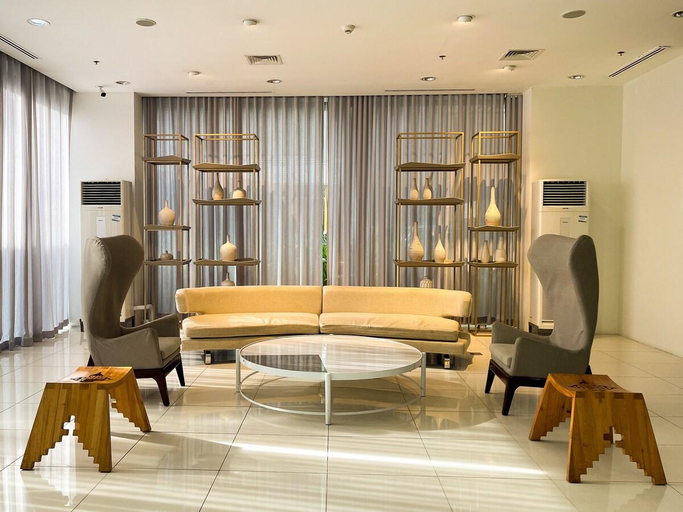 Public Area 2, Cozy Studio Unit in Abreeza Place T1 with Pay Parking, Davao City