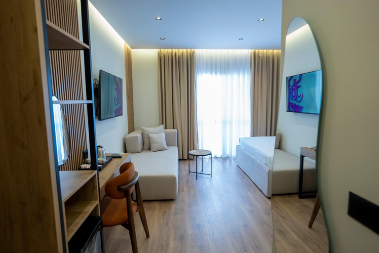 2, Rumar Hotel, Durrësit