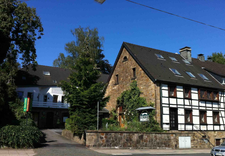 Exterior & Views 1, Hotel Reesenhof, Ennepe-Ruhr-Kreis