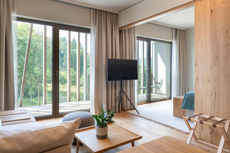 Bedroom 4, Wald.Weit Rheingau Hotel und Retreat, Rheingau-Taunus-Kreis